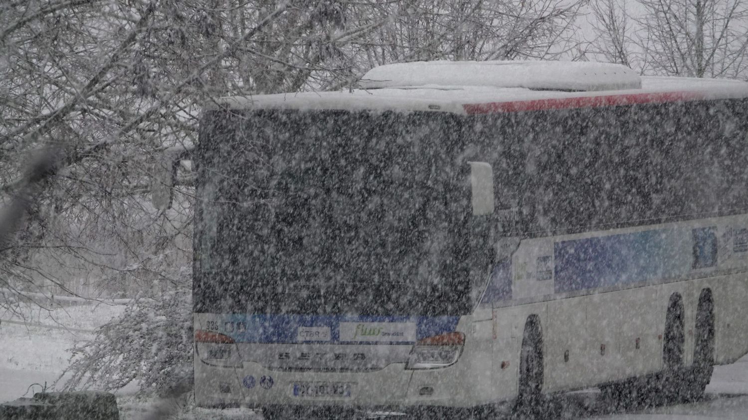 Neige-verglas : les transports en commun perturbés dans de nombreuses villes