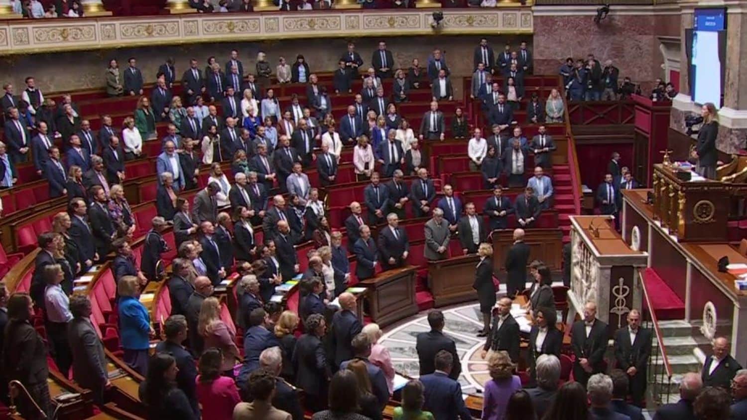 Émeutes en Nouvelle-Calédonie : le voyage d’Emmanuel Macron divise à l’Assemblée nationale