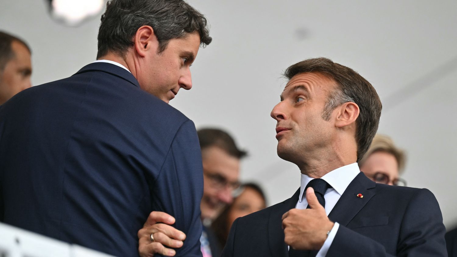 Édito



  

    
      
    
      

  

  
    Après les Jeux olympiques, la fin de la procrastination présidentielle ?
          La clôture des Jeux marque-t-elle la fin de la trêve politique ? la tentation est grande pour Emmanuel Macron de faire durer le plaisir des JO, et de prendre son temps pour nommer un Premier ministre.