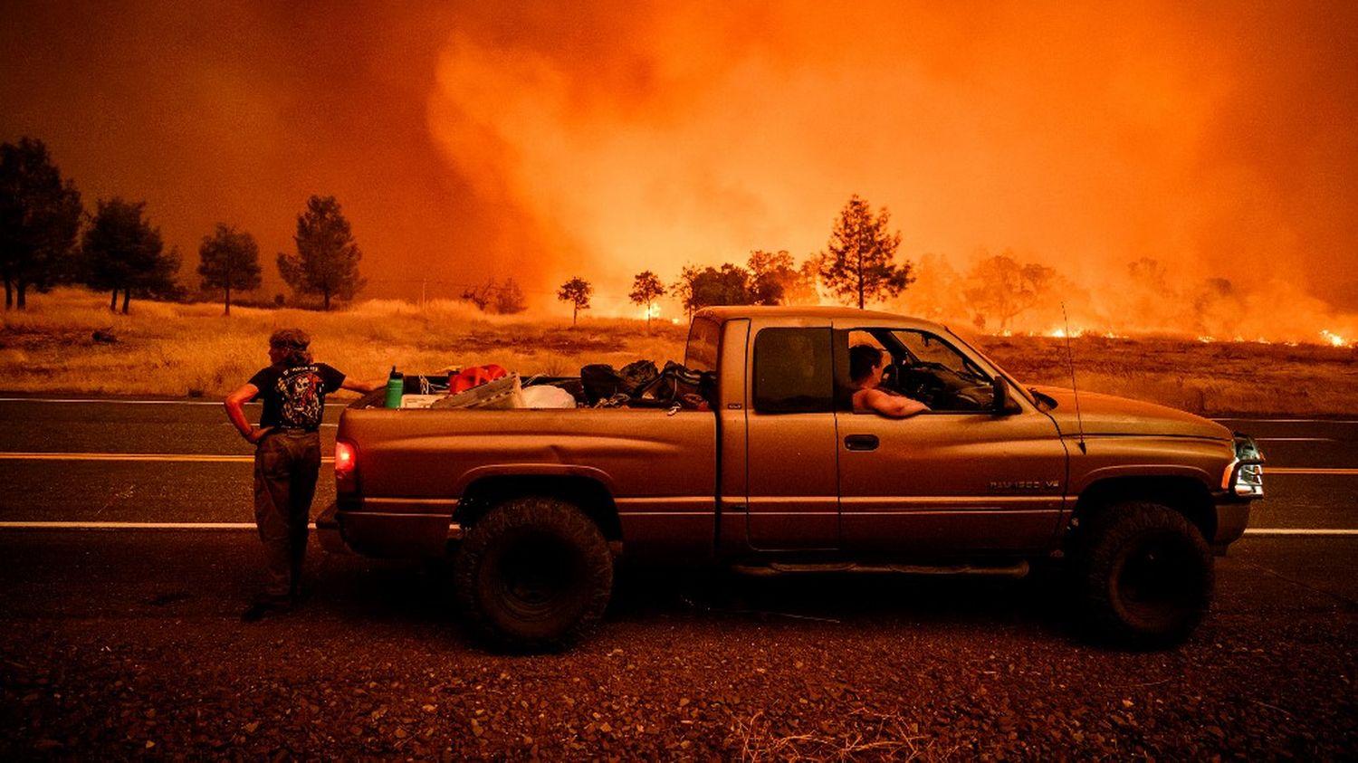 En Californie, le mégafeu en cours devient l'un des plus gros jamais enregistré dans l'Etat américain