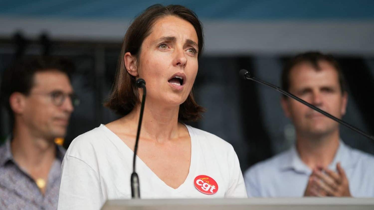 Recherche d'un nouveau gouvernement : la CGT n'appelle pas à la manifestation du 7 septembre mais espère qu'elle sera "réussie"
          LFI a appelé à manifester contre la décision d'Emmanuel Macron d'écarter l'option Lucie Castets. Le Parti socialiste ne s'est pas associé à cette initiative.