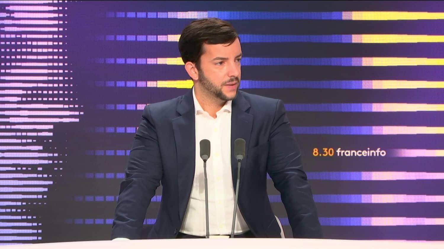 Réforme des retraites, motion de censure, niche parlementaire... Le "8h30 franceinfo" de Jean-Philippe Tanguy
          Le député RN de la Somme était l'invité du "8h30 franceinfo", jeudi 31 octobre.