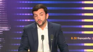 Inondations en Espagne : "Il y a un travail monumental à faire dans la protection contre les pluies diluviennes en France", estime le député RN Jean-Philippe Tanguy